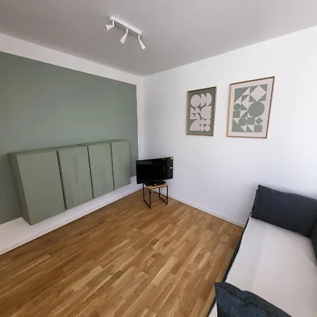 Apartment Neubau - 2 *